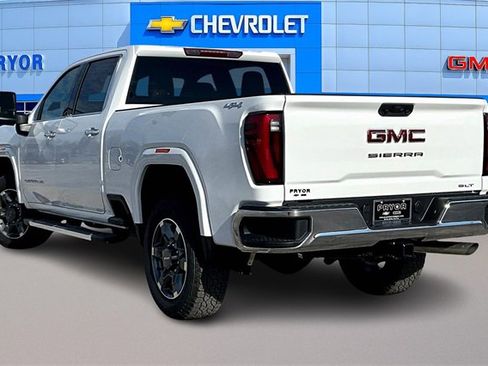 New 2026 GMC Sierra 2500 SLT w/ SLT Convenience Package image 3