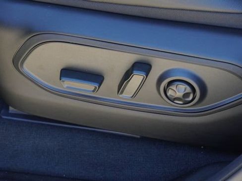 New 2025 Jeep Grand Cherokee Limited AWD/4WD image 21