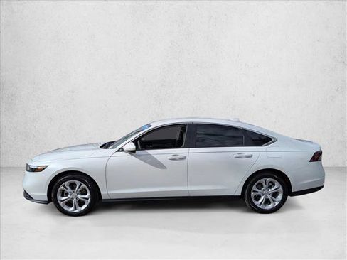 Used 2025 Honda Accord LX image 9