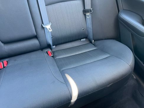 Used 2025 Nissan Altima 2.5 SV FWD image 33