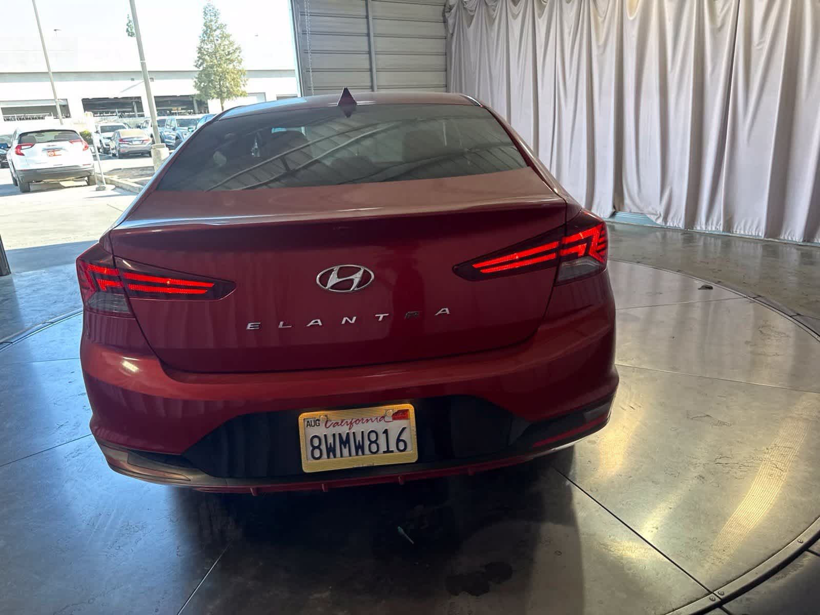 Used 2020 Hyundai Elantra SEL FWD image 6