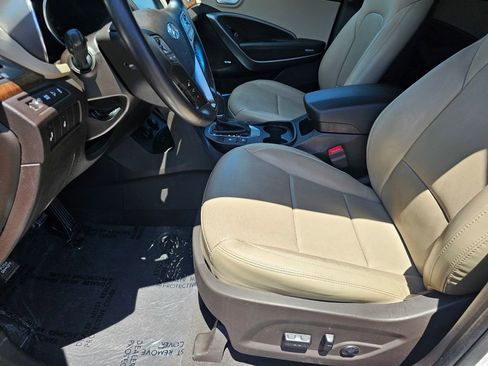Used 2018 Hyundai Santa Fe Sport FWD image 24