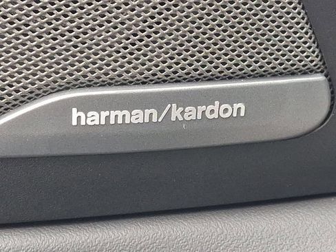 New 2026 BMW X5 M60i image 18