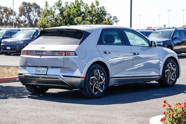 Certified 2024 Hyundai Ioniq 5 Limited RWD image 5