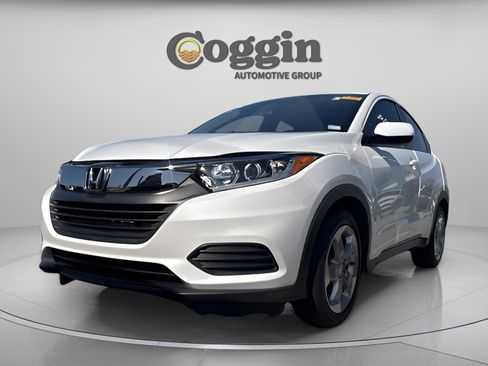 Certified 2022 Honda HR-V LX image 30