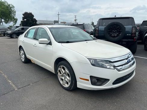 Used 2011 Ford Fusion SE w/ 202A Rapid Spec Order Code FWD image 5