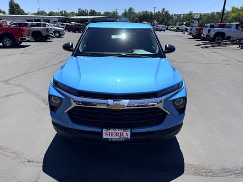 New 2026 Chevrolet TrailBlazer LS w/ LS Convenience Package AWD/4WD image 2