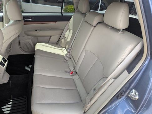Used 2013 Subaru Outback 2.5i Limited AWD/4WD image 26