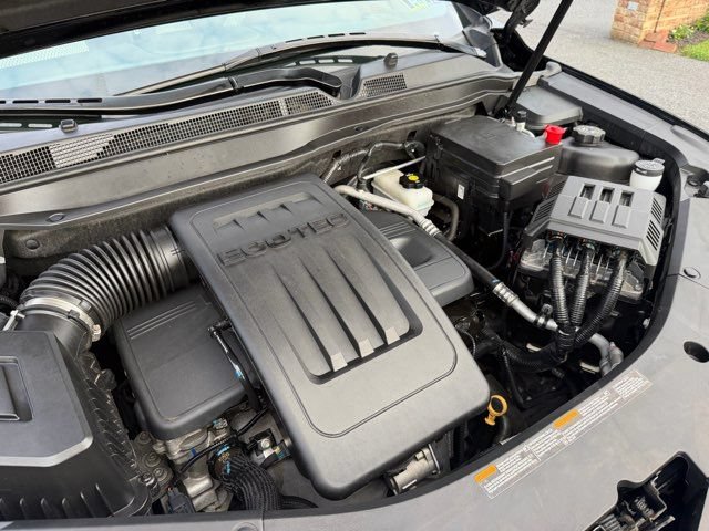 Used 2011 Chevrolet Equinox LS AWD/4WD image 25