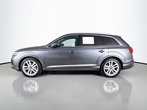 Used 2025 Audi Q7 3.0T Prestige w/ Prestige Package AWD/4WD image 4