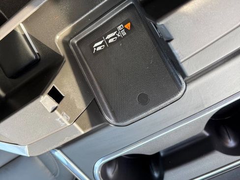 Used 2025 Chevrolet Silverado 2500 LT w/ Trail Boss Package image 24