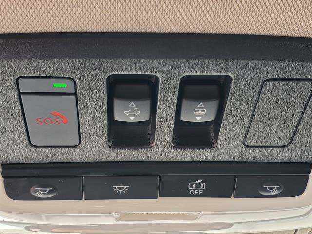 Used 2021 Nissan Rogue SL AWD/4WD image 32