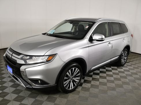 Used 2019 Mitsubishi Outlander SEL AWD/4WD image 10