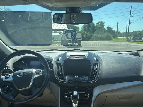 Used 2013 Ford Escape SEL FWD image 10