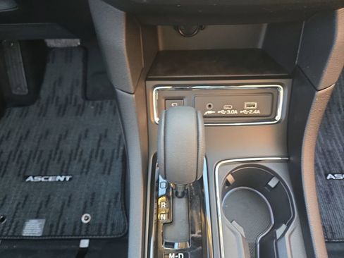 New 2026 Subaru Ascent Limited Bronze image 11