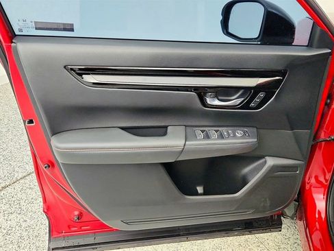 Used 2024 Honda CR-V Sport Touring image 11