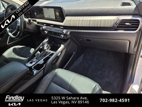 Certified 2024 Kia Telluride EX w/ EX Captain's Chair Package AWD/4WD image 20