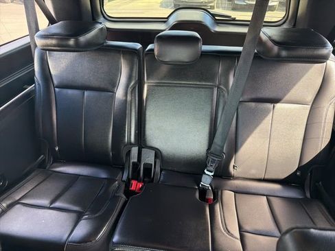 Used 2020 Ford Expedition Max XLT w/ Equipment Group 202A image 16