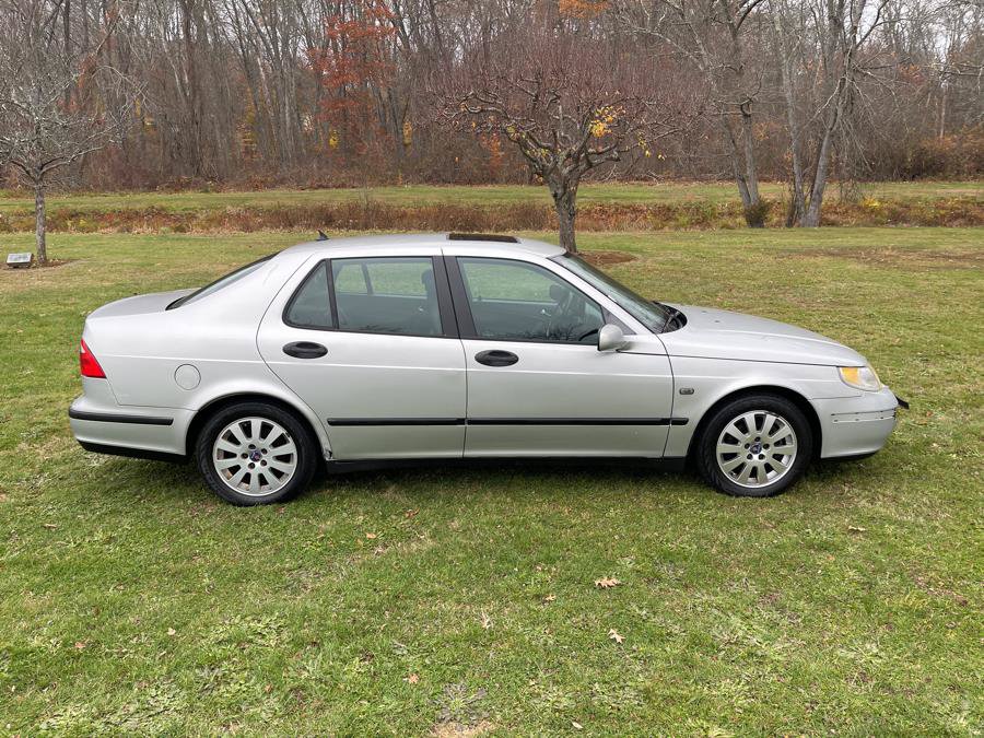 Used 2003 Saab 9-5 Linear FWD image 30