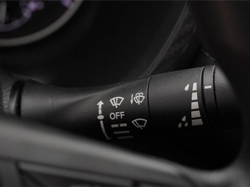 Used 2023 Nissan Sentra SV image 28