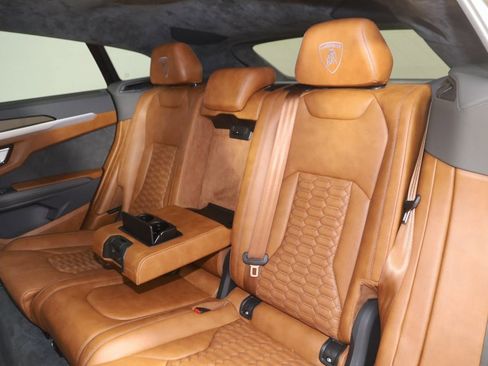 Used 2019 Lamborghini Urus image 83