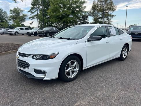 Used 2018 Chevrolet Malibu LS FWD image 15