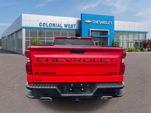 Used 2025 Chevrolet Silverado 1500 Custom Trail Boss w/ LPO, Dark Essentials Package AWD/4WD image 10