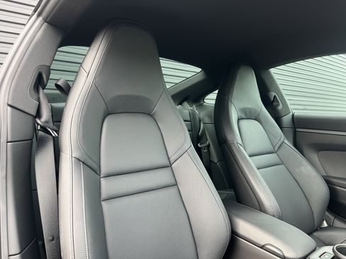 Certified 2024 Porsche 911 Carrera image 24