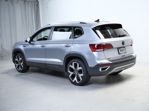 Used 2022 Volkswagen Taos SEL AWD/4WD image 9