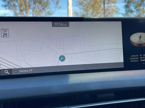 Used 2025 Genesis GV70 2.5T w/ Select Package image 19