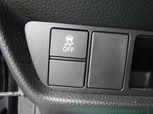 Used 2023 Honda HR-V LX image 14