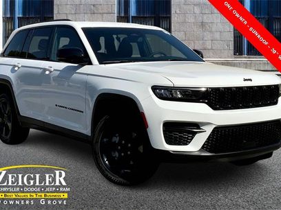 Used 2023 Jeep Grand Cherokee Altitude