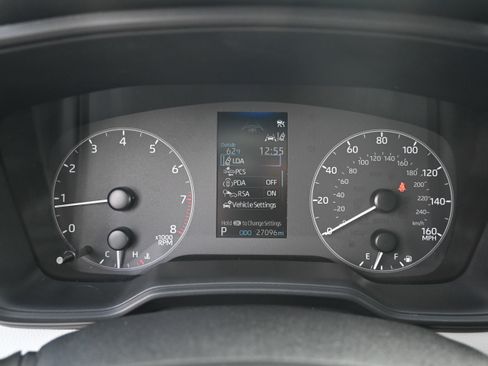 Used 2024 Toyota Corolla SE image 21