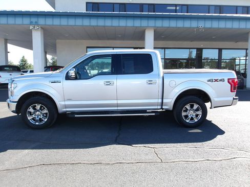 Used 2016 Ford F150 Lariat w/ Equipment Group 502A Luxury AWD/4WD image 2