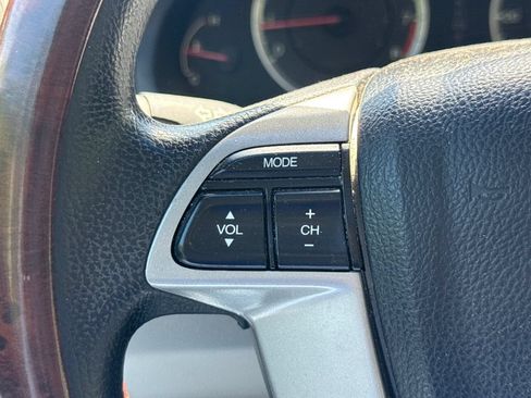 Used 2011 Honda Accord EX image 28