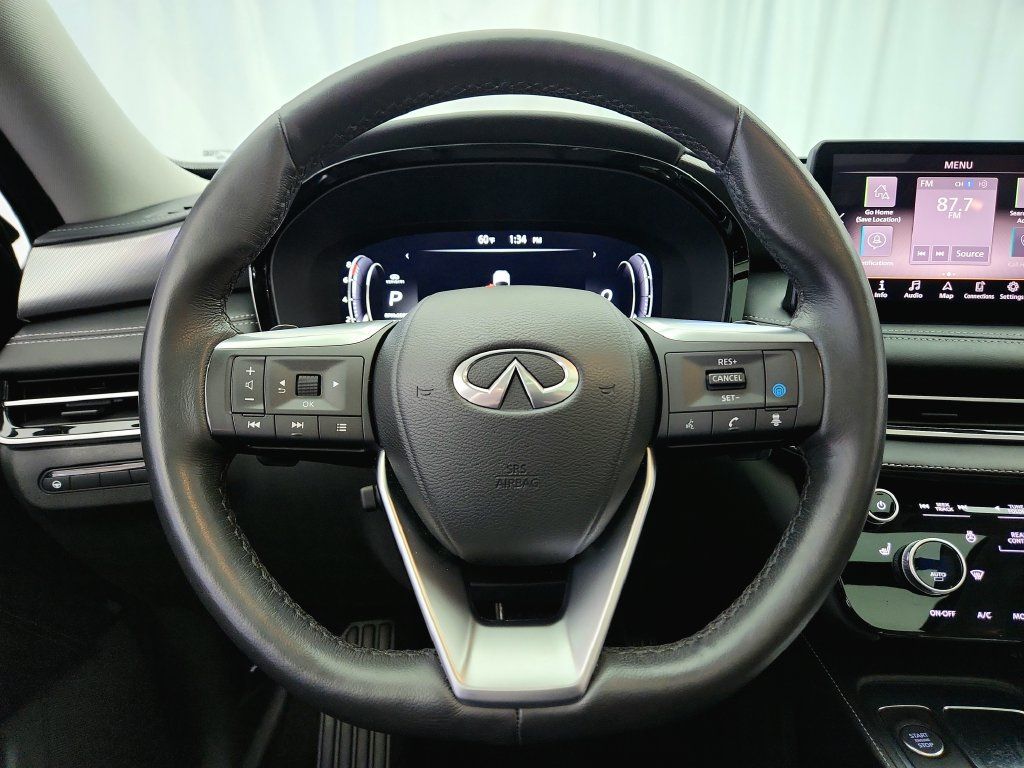 Used 2023 INFINITI QX60 Luxe AWD/4WD image 14