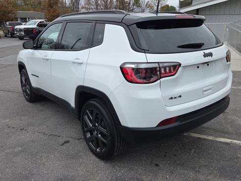 New 2026 Jeep Compass Limited image 8