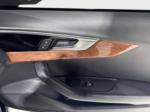 Used 2022 Audi A4 2.0T Premium w/ Convenience Package image 28