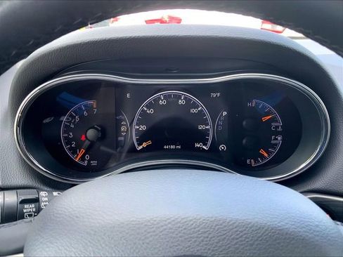 Used 2019 Jeep Grand Cherokee Limited AWD/4WD image 24