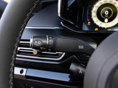 New 2026 Aston Martin V8 Vantage S image 37