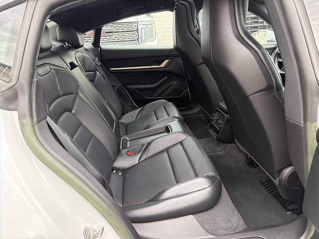 Used 2023 Porsche Taycan RWD image 27