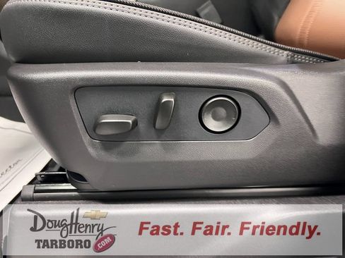 New 2026 Chevrolet Silverado 1500 High Country w/ High Country Premium Package image 25