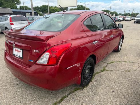 Used 2014 Nissan Versa SV w/ Convenience Package FWD image 7