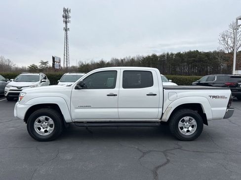 Used 2013 Toyota Tacoma 4x4 Double Cab w/ TRD Off-Road Pkg image 8