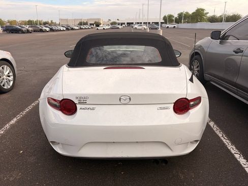 Used 2016 MAZDA MX-5 Miata Sport RWD image 6