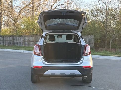 Used 2018 Buick Encore Preferred image 15
