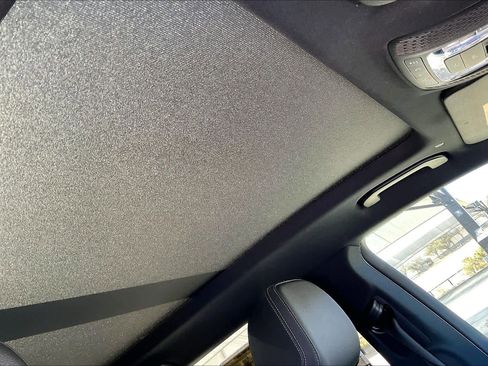 Used 2024 Mercedes-Benz GLS 450 4MATIC image 12