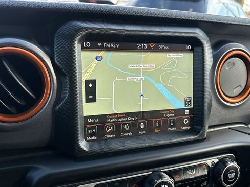 Certified 2021 Jeep Gladiator Mojave image 21