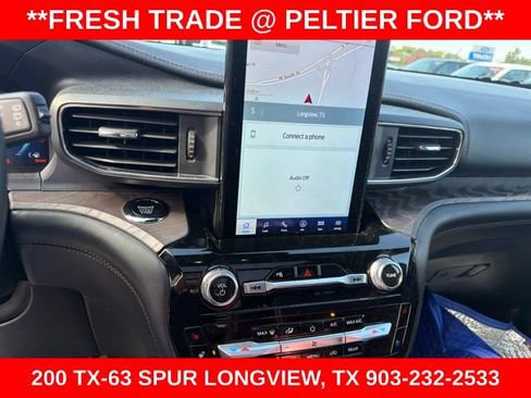 Used 2024 Ford Explorer Platinum w/ Technology Package AWD/4WD image 12