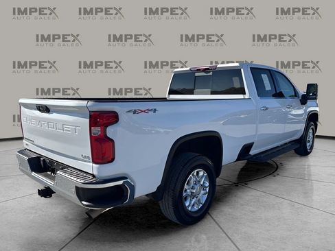 Used 2024 Chevrolet Silverado 2500 LTZ w/ LTZ Premium Package image 5
